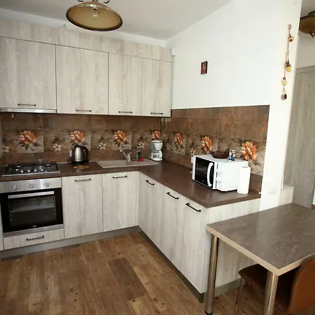 Angi Apartament Lejlighed